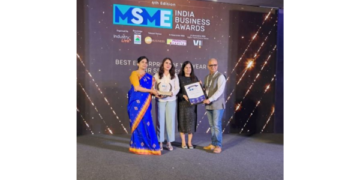Spectral Consultants Wins Best Enterprise in HR Award