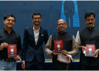 Dr. Chirag Ruparel receiving award