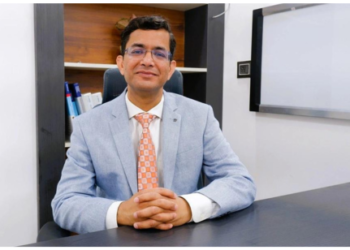 dr nagesh chandra - spine surgeon in delhi